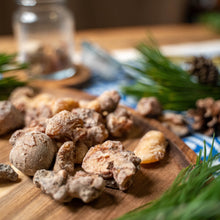 Load image into Gallery viewer, Piñon Pine Resin