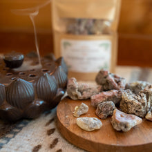Load image into Gallery viewer, Norway Spruce Resin - 1 oz.
